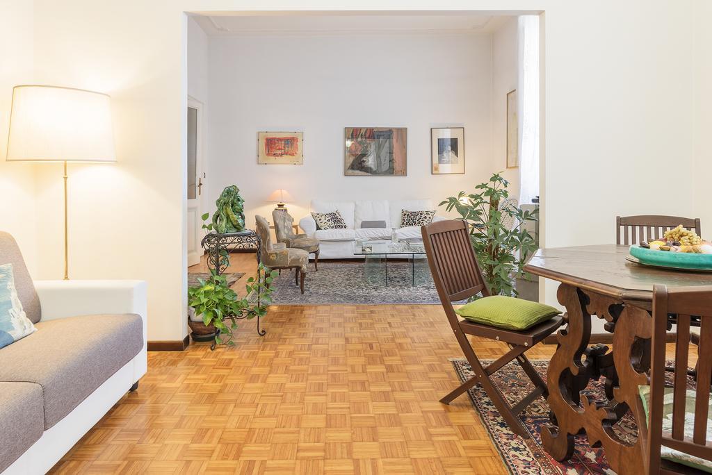 Flower'S Market Apartment - Charme Holidays Roma Exterior foto